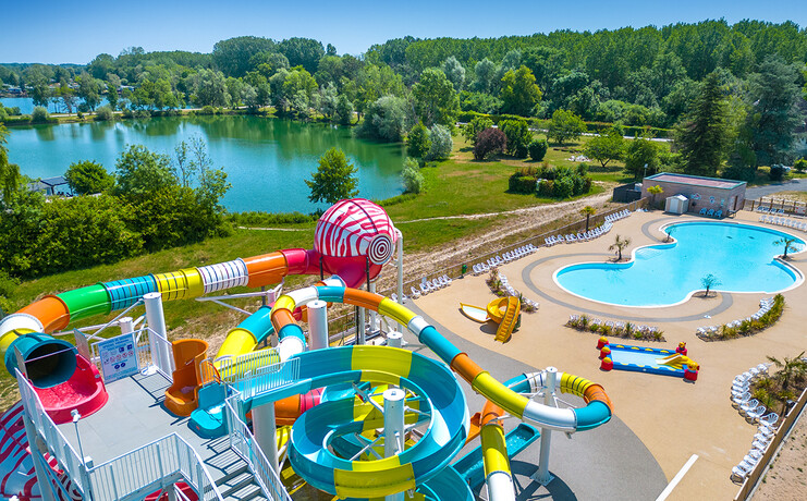 slider-1_pres-de-la-fontaine-vue-aerienne-41756678_0.jpg