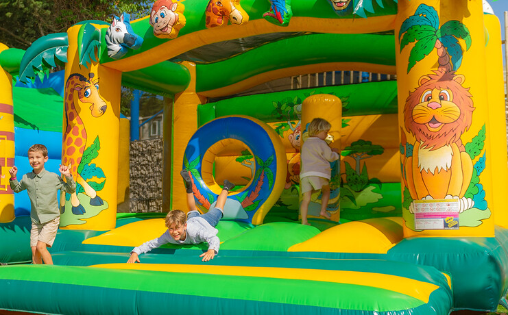 slider-jeu_gonflable_2-40747851_0.jpg
